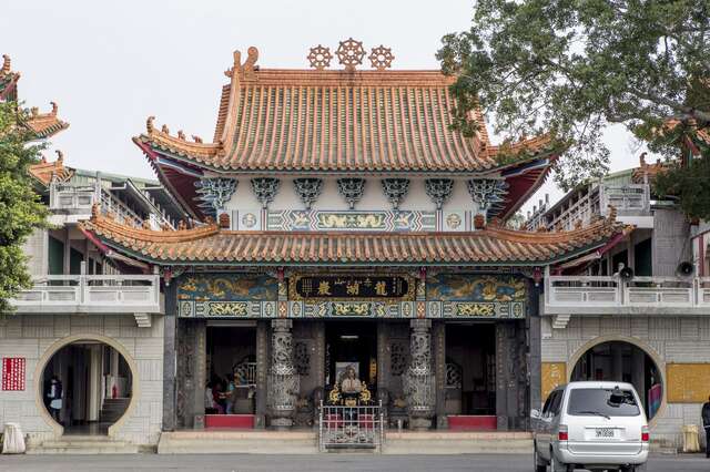 照片-赤山龍湖巖是六甲區域最有名的古寺